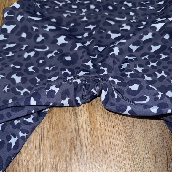 OFFLINE by Aerie • High Waisted 7/8 Leggings - Picture 4 of 9